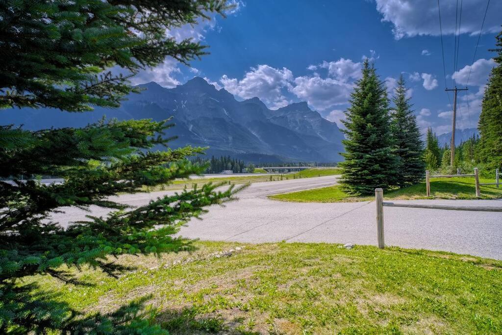5 Mins To Banff - Cozy Townhome 2Br&2Bath - Banff Pass Included Кенмор Екстер'єр фото
