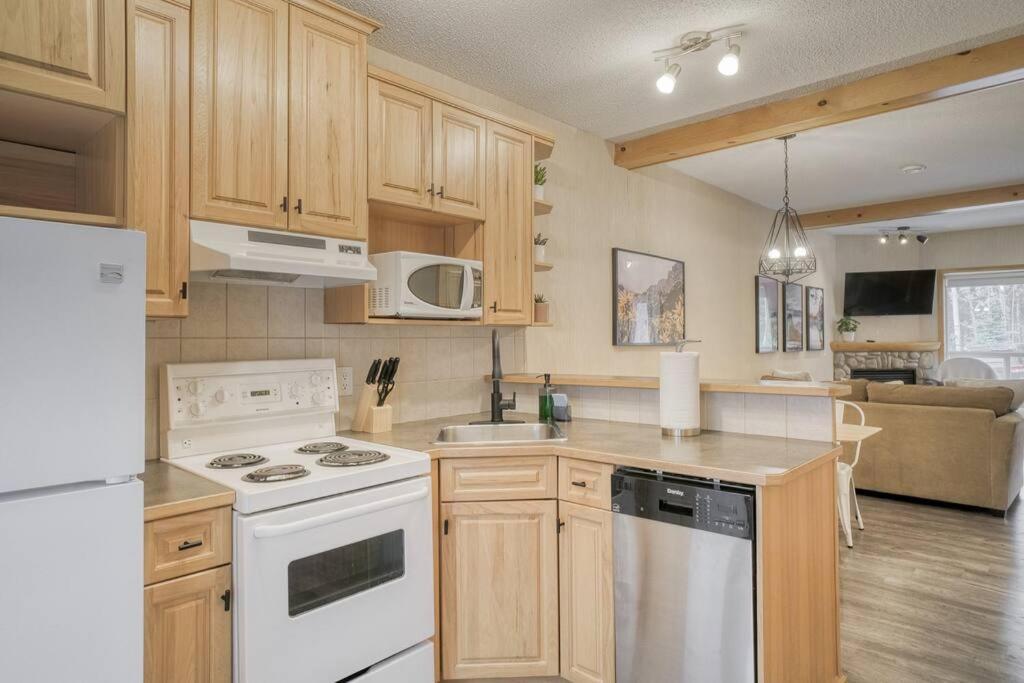 5 Mins To Banff - Cozy Townhome 2Br&2Bath - Banff Pass Included Кенмор Екстер'єр фото