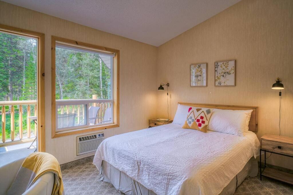 5 Mins To Banff - Cozy Townhome 2Br&2Bath - Banff Pass Included Кенмор Екстер'єр фото