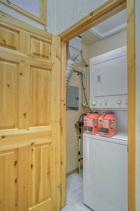 5 Mins To Banff - Cozy Townhome 2Br&2Bath - Banff Pass Included Кенмор Екстер'єр фото